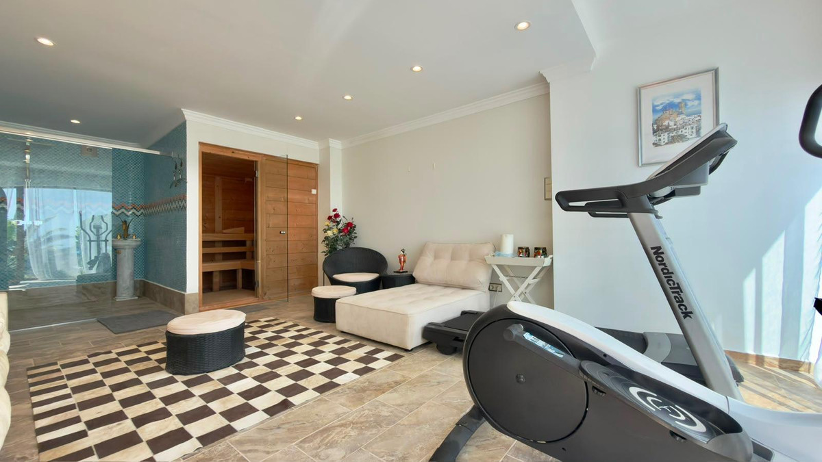 4 Bed Townhouse for sale in Denia Costa Blanca, Alicante, Spain