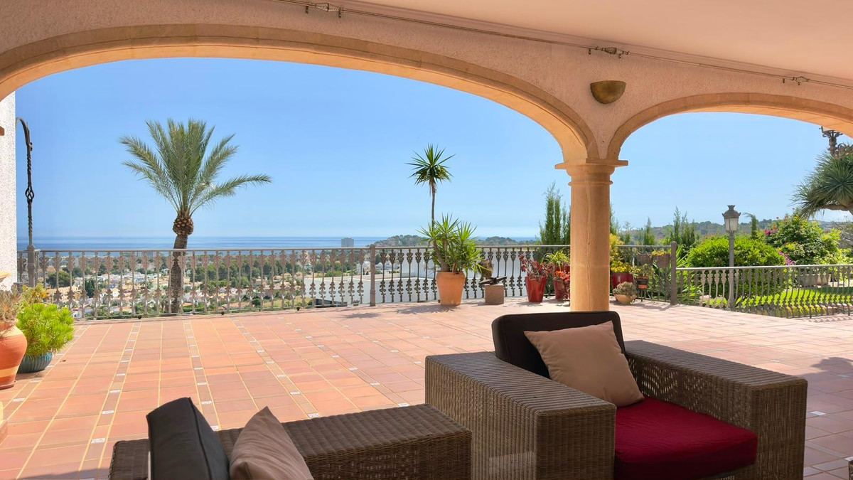 4 Bed Townhouse for sale in Denia Costa Blanca, Alicante, Spain