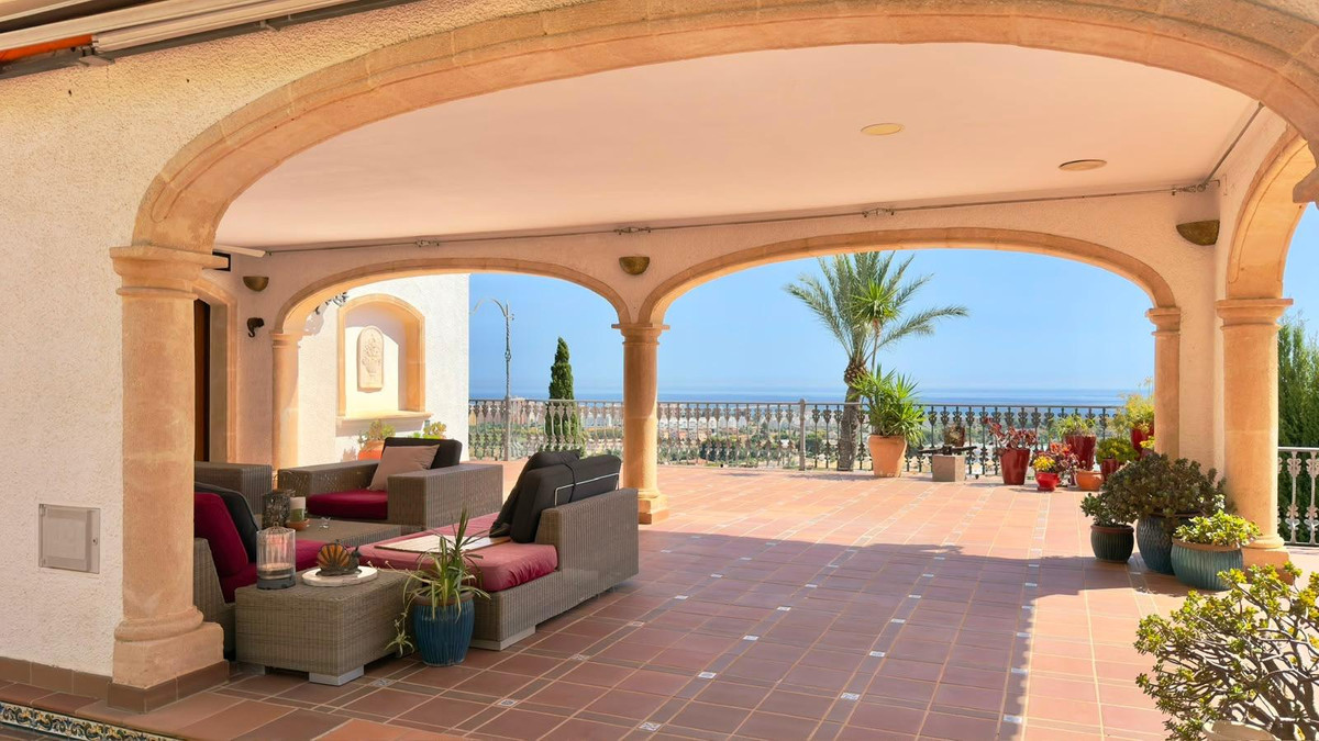 4 Bed Townhouse for sale in Denia Costa Blanca, Alicante, Spain