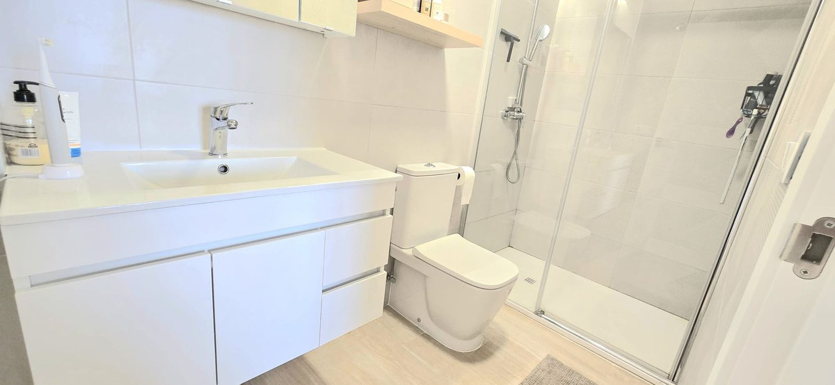2 Bed Apartment for sale in Orihuela Costa Costa Blanca, Alicante, Spain