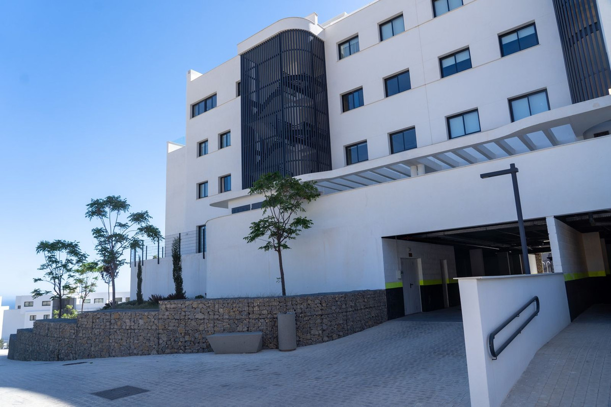 Se vende Apartamento Planta Media de 2 dormitorios en Costa Del Sol, Málaga, España