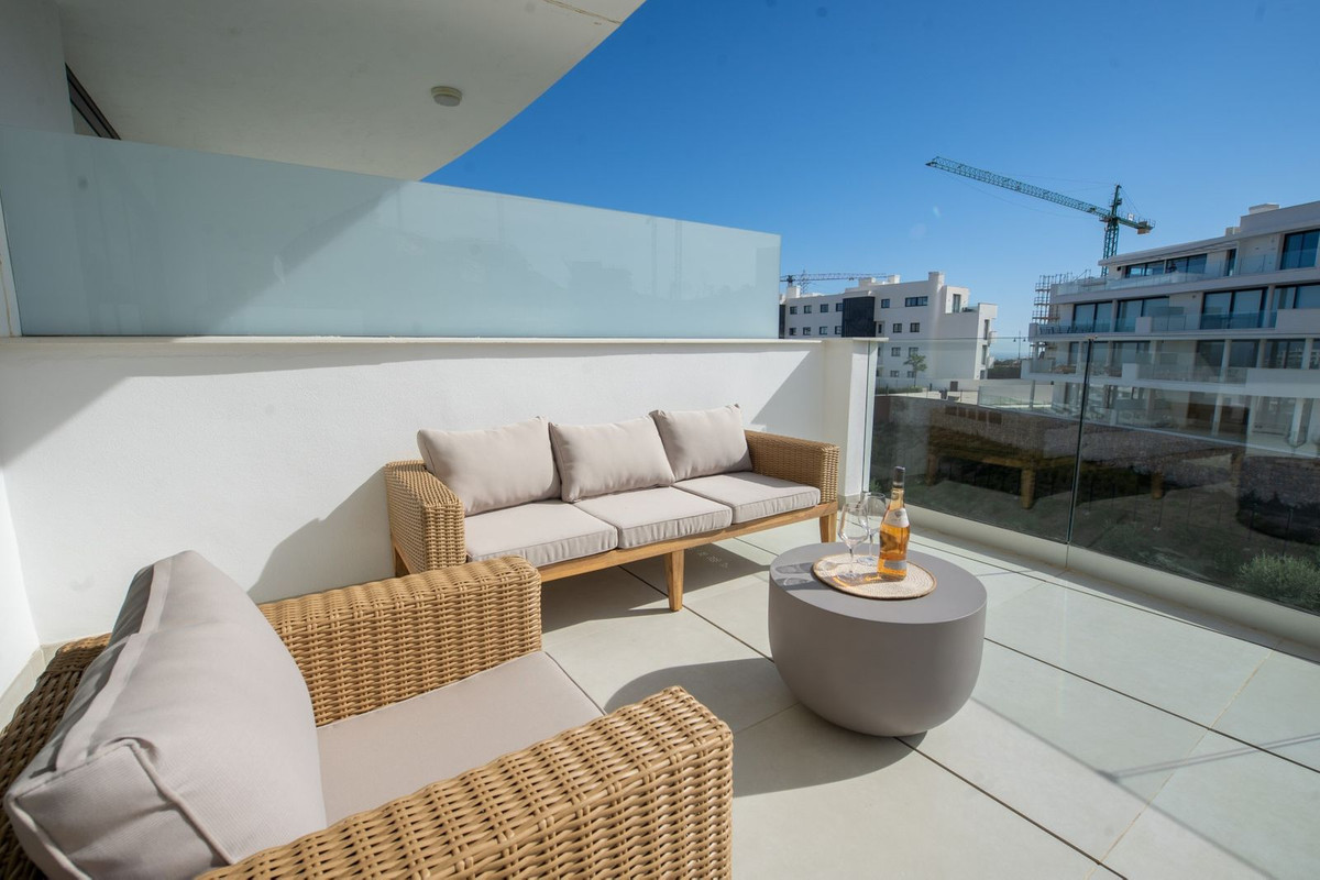 Se vende Apartamento Planta Media de 2 dormitorios en Costa Del Sol, Málaga, España
