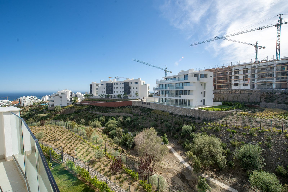Se vende Apartamento Planta Media de 2 dormitorios en Costa Del Sol, Málaga, España
