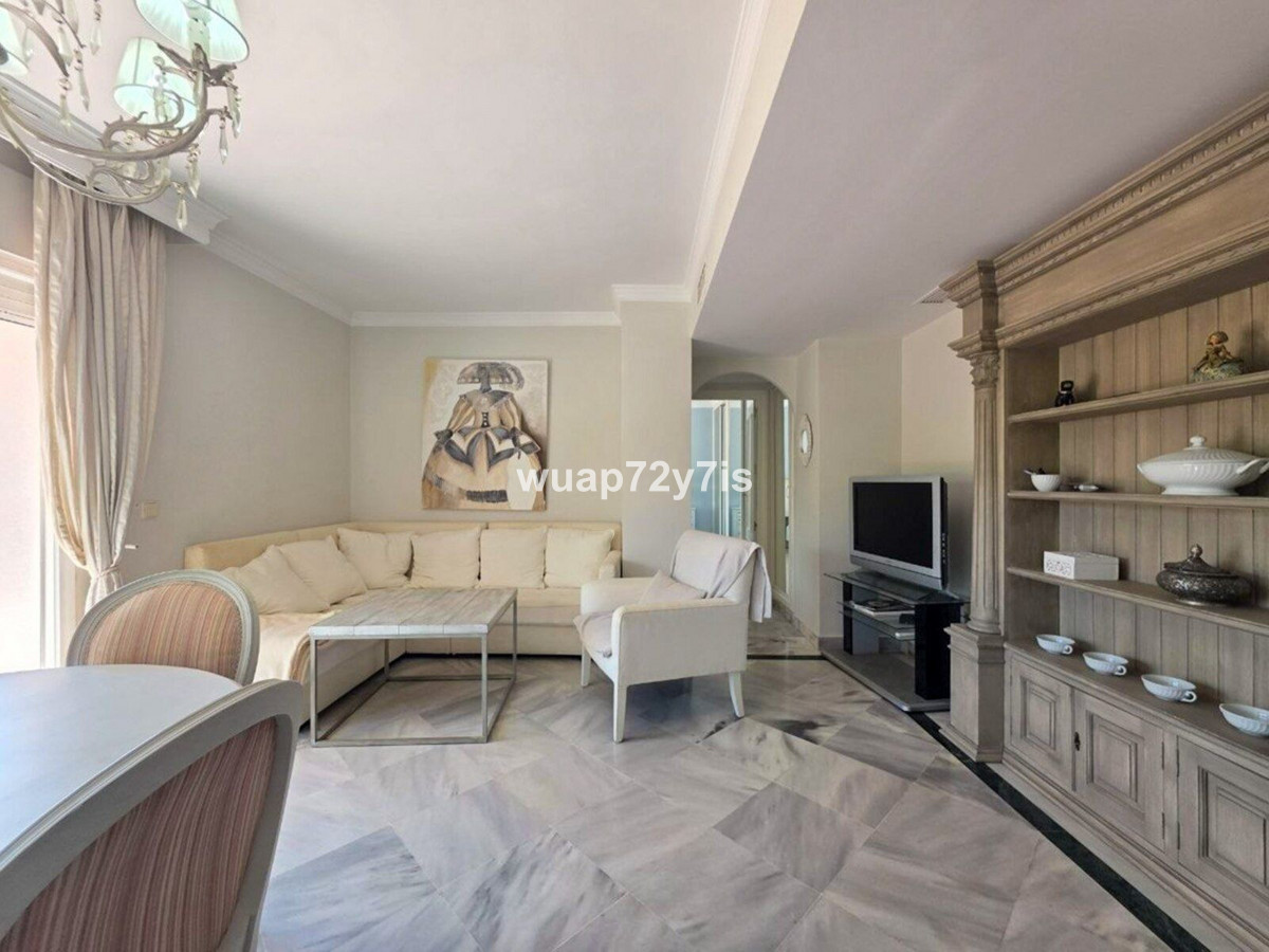 2 Bed Apartment for sale in Nueva Andalucía Costa Del Sol, Málaga, Spain