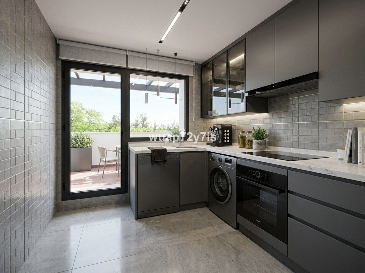 2 Bed Apartment for sale in Nueva Andalucía Costa Del Sol, Málaga, Spain
