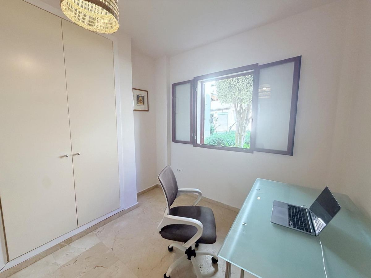 Se vende Apartamento Planta Baja de 2 dormitorios en Costa Del Sol, Málaga, España