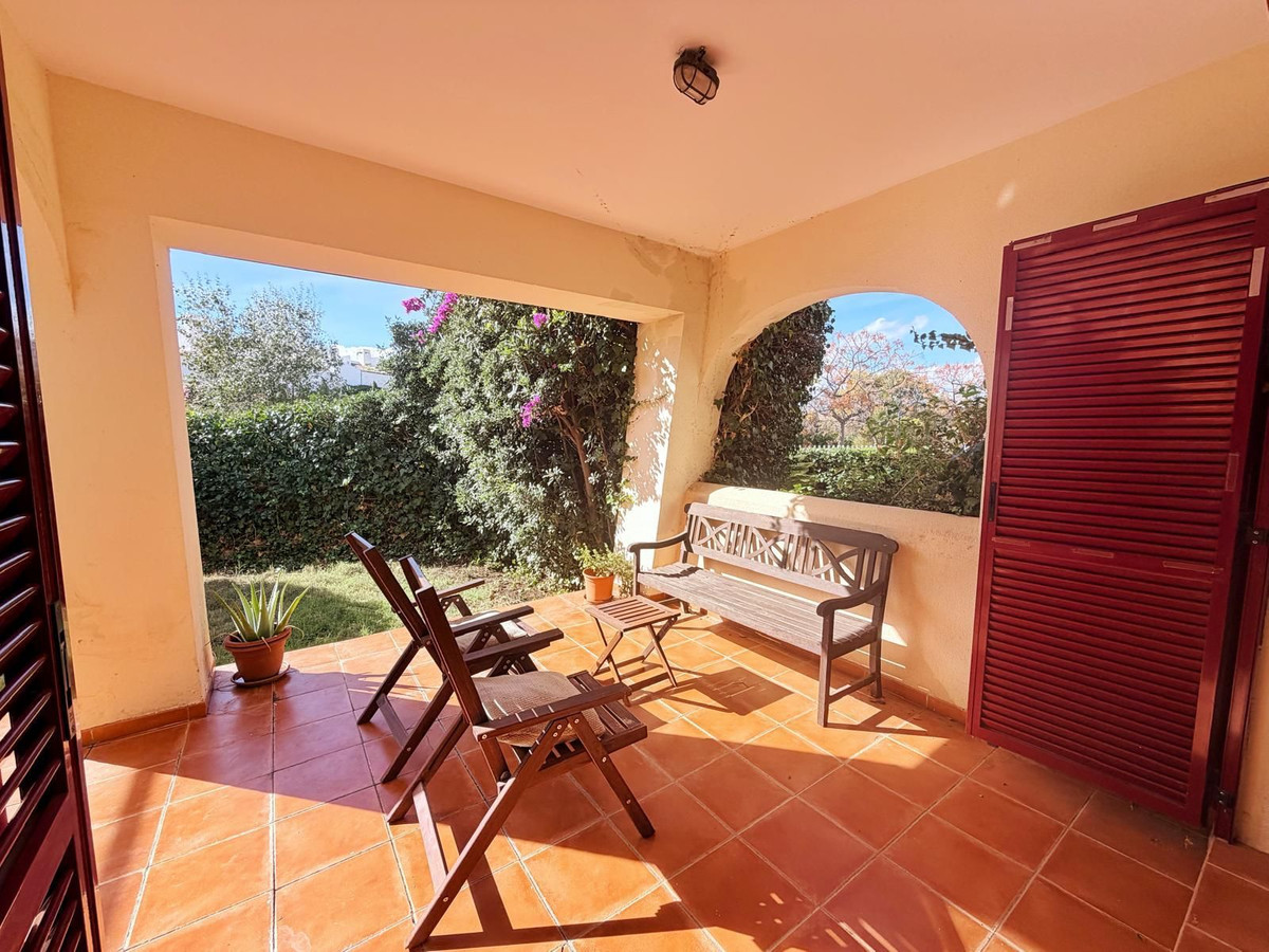 Se vende Apartamento Planta Baja de 2 dormitorios en Costa Del Sol, Málaga, España