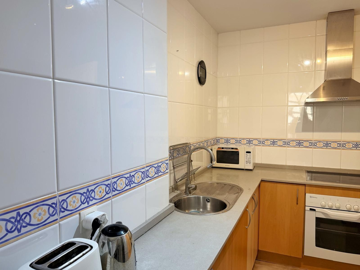 Se vende Apartamento Planta Baja de 2 dormitorios en Costa Del Sol, Málaga, España