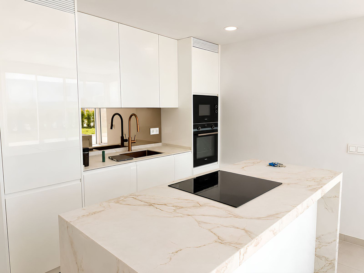 3 Bed Apartment for sale in La Cala De Mijas Costa Del Sol, Málaga, Spain