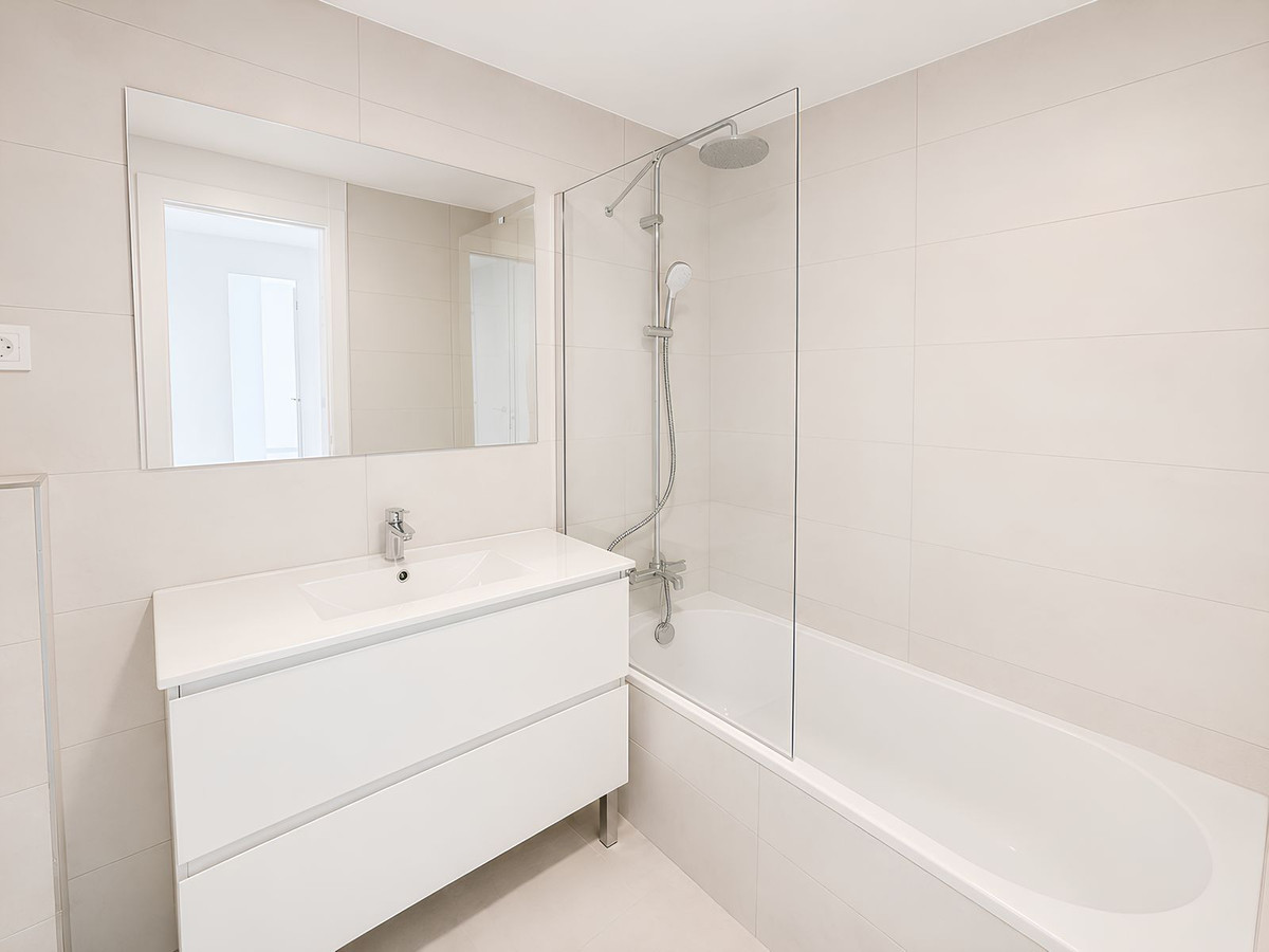 3 Bed Apartment for sale in La Cala De Mijas Costa Del Sol, Málaga, Spain