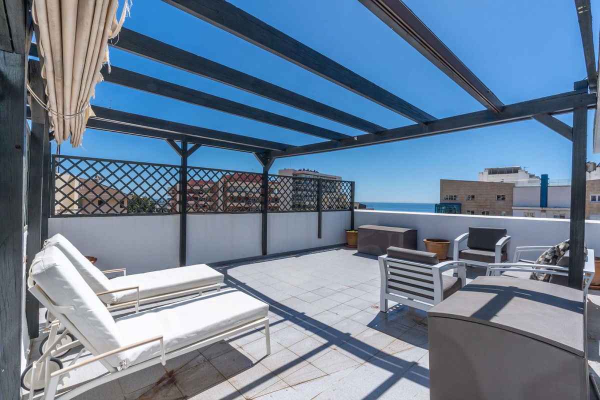 5 Bed Apartment for sale in Marbella Costa Del Sol, Málaga, Spain
