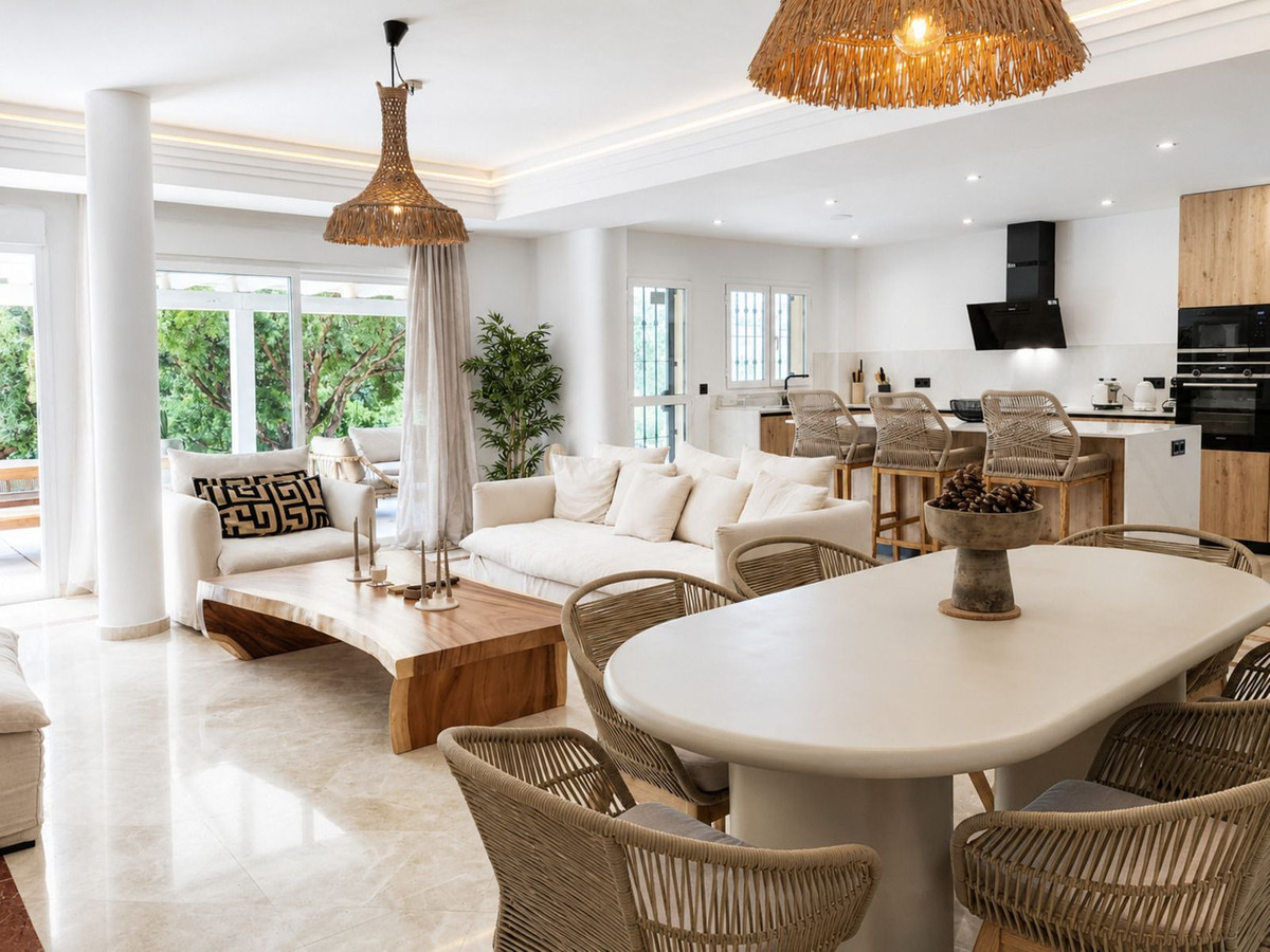 3 Bed Apartment for sale in San Roque Club Costa Del Sol, Cádiz, Spain