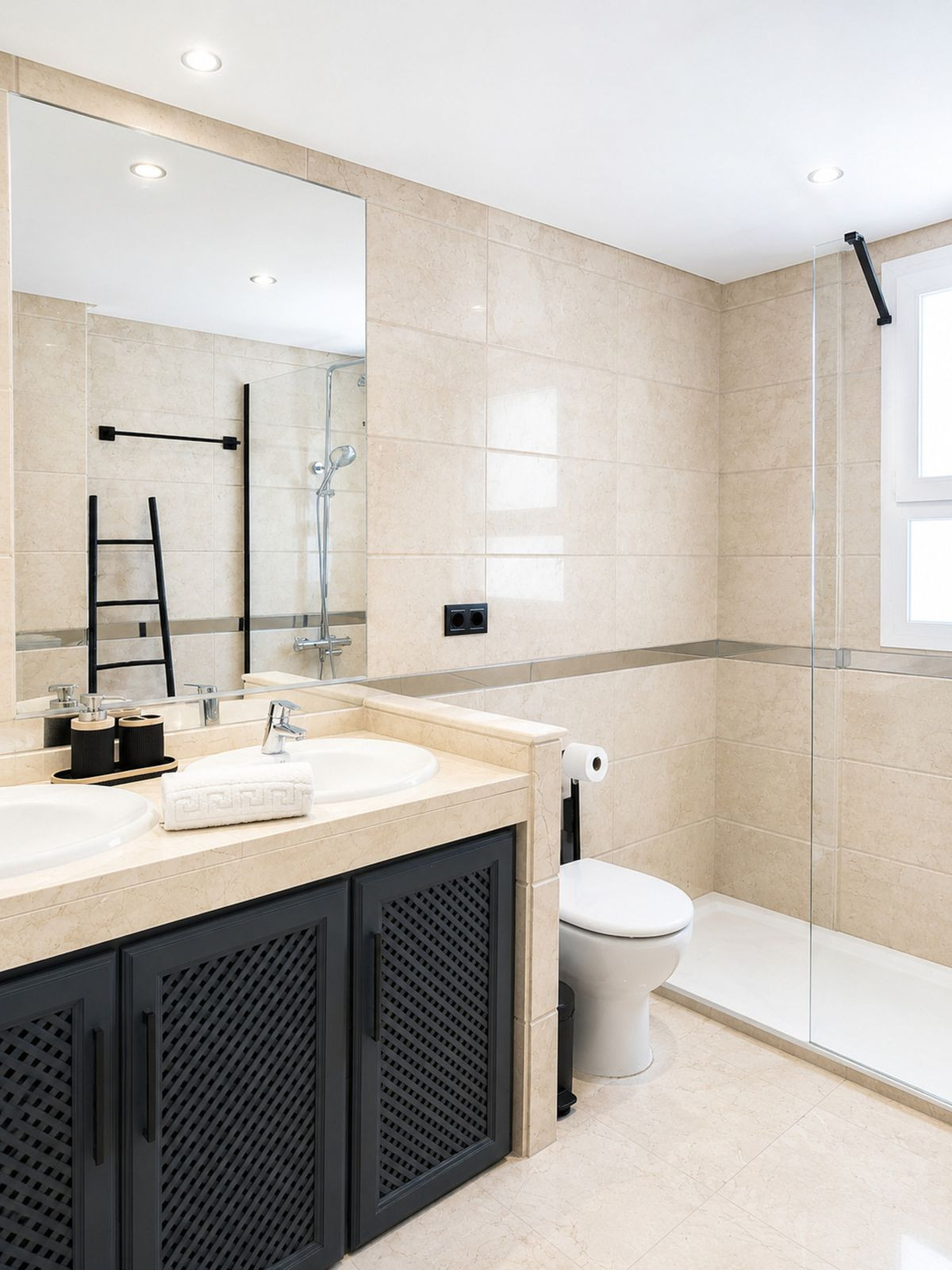 3 Bed Apartment for sale in San Roque Club Costa Del Sol, Cádiz, Spain