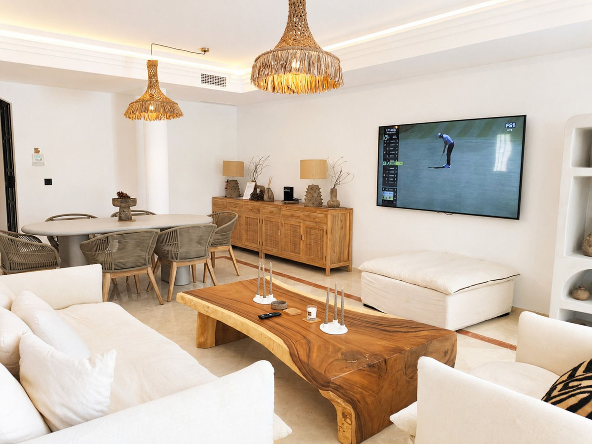 3 Bed Apartment for sale in San Roque Club Costa Del Sol, Cádiz, Spain