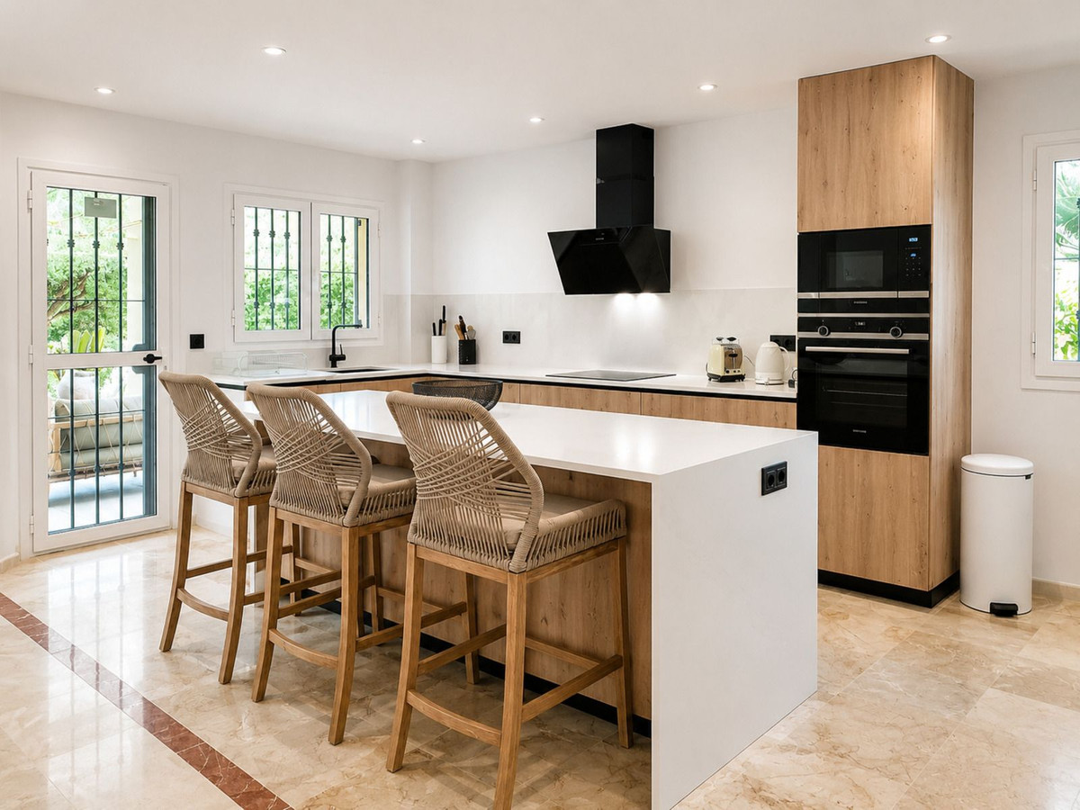 3 Bed Apartment for sale in San Roque Club Costa Del Sol, Cádiz, Spain