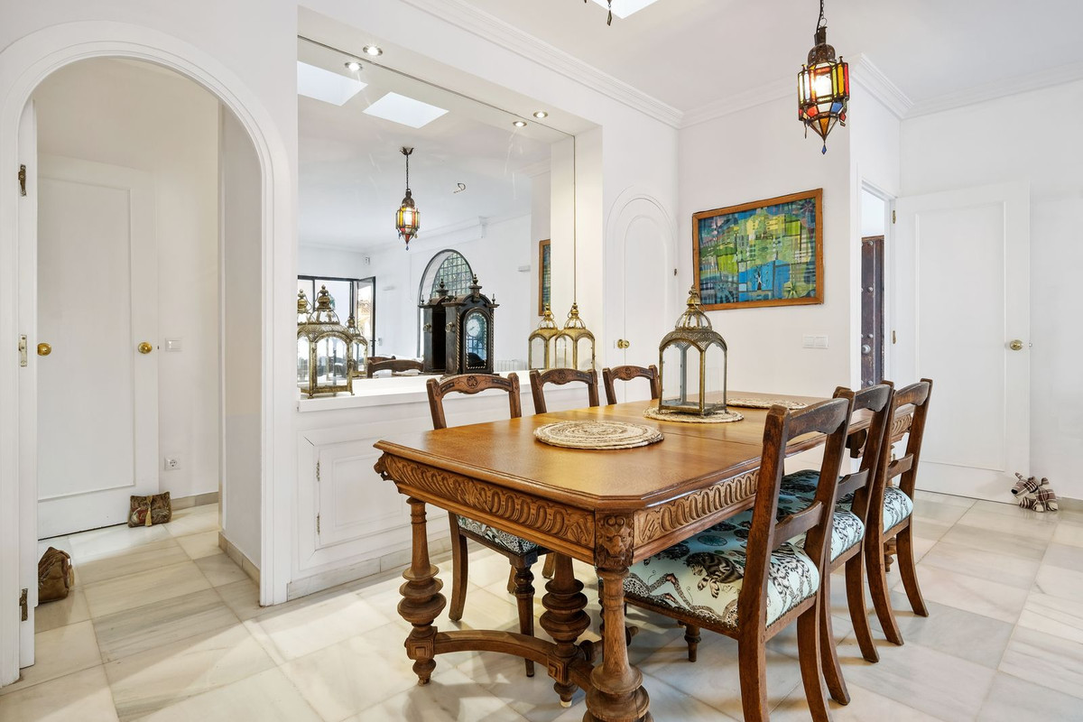 4 Bed Townhouse for sale in Marbella Costa Del Sol, Málaga, Spain