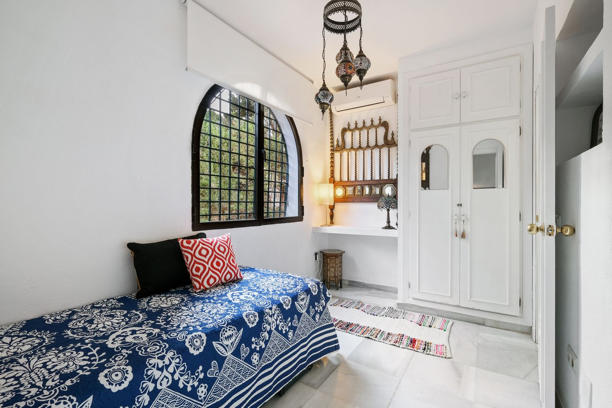 4 Bed Townhouse for sale in Marbella Costa Del Sol, Málaga, Spain