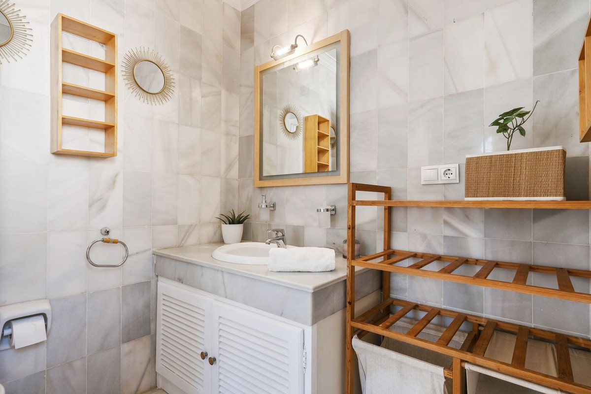 4 Bed Townhouse for sale in Marbella Costa Del Sol, Málaga, Spain
