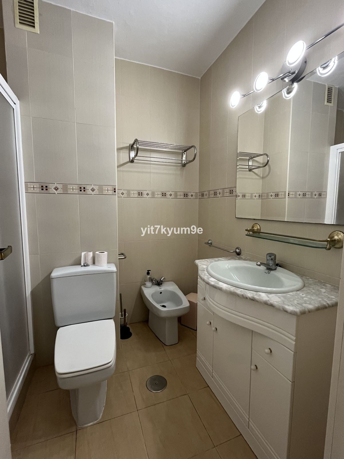 3 Bed Apartment for sale in Fuengirola Costa Del Sol, Málaga, Spain