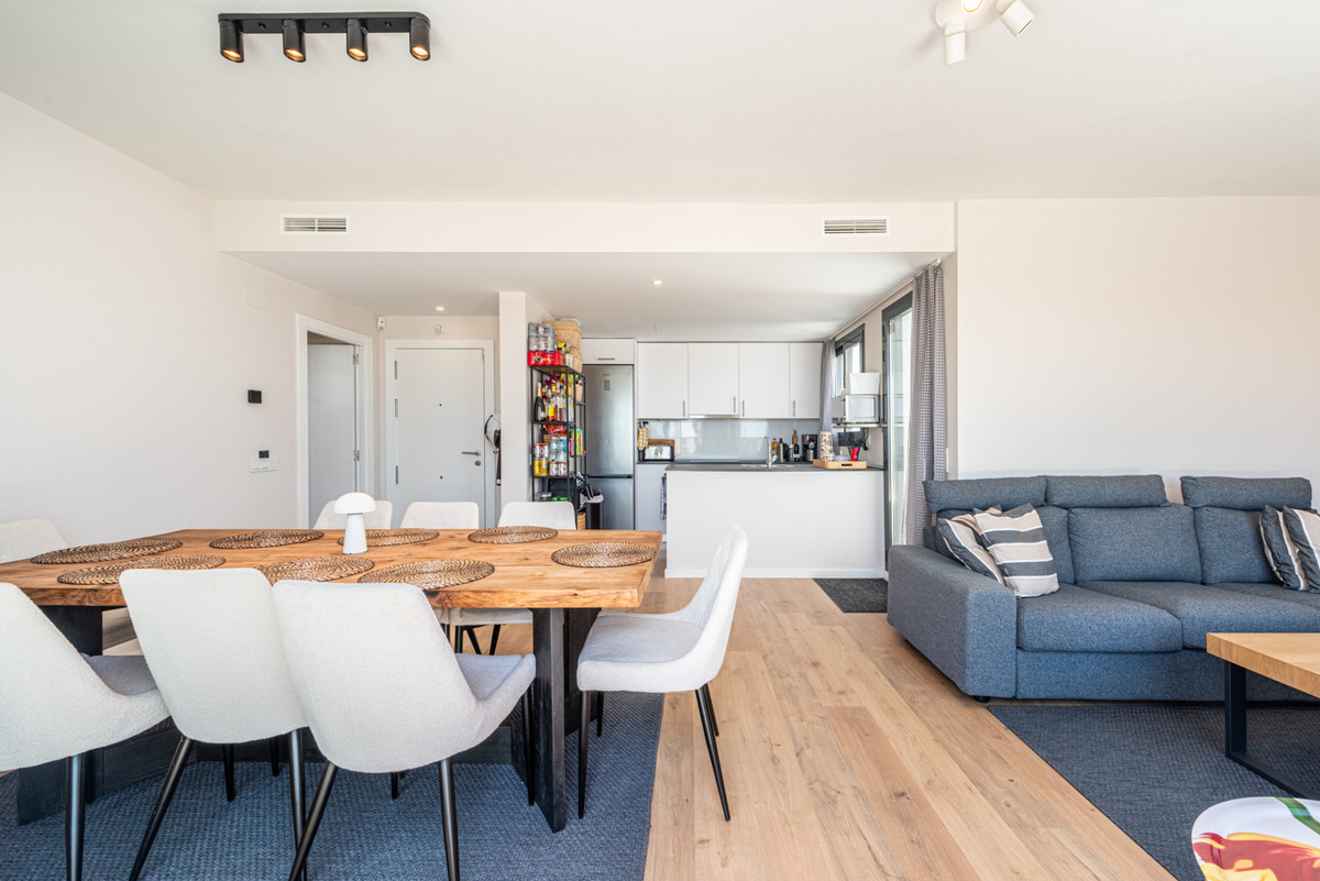 3 Bed Apartment for sale in Las Lagunas Costa Del Sol, Málaga, Spain