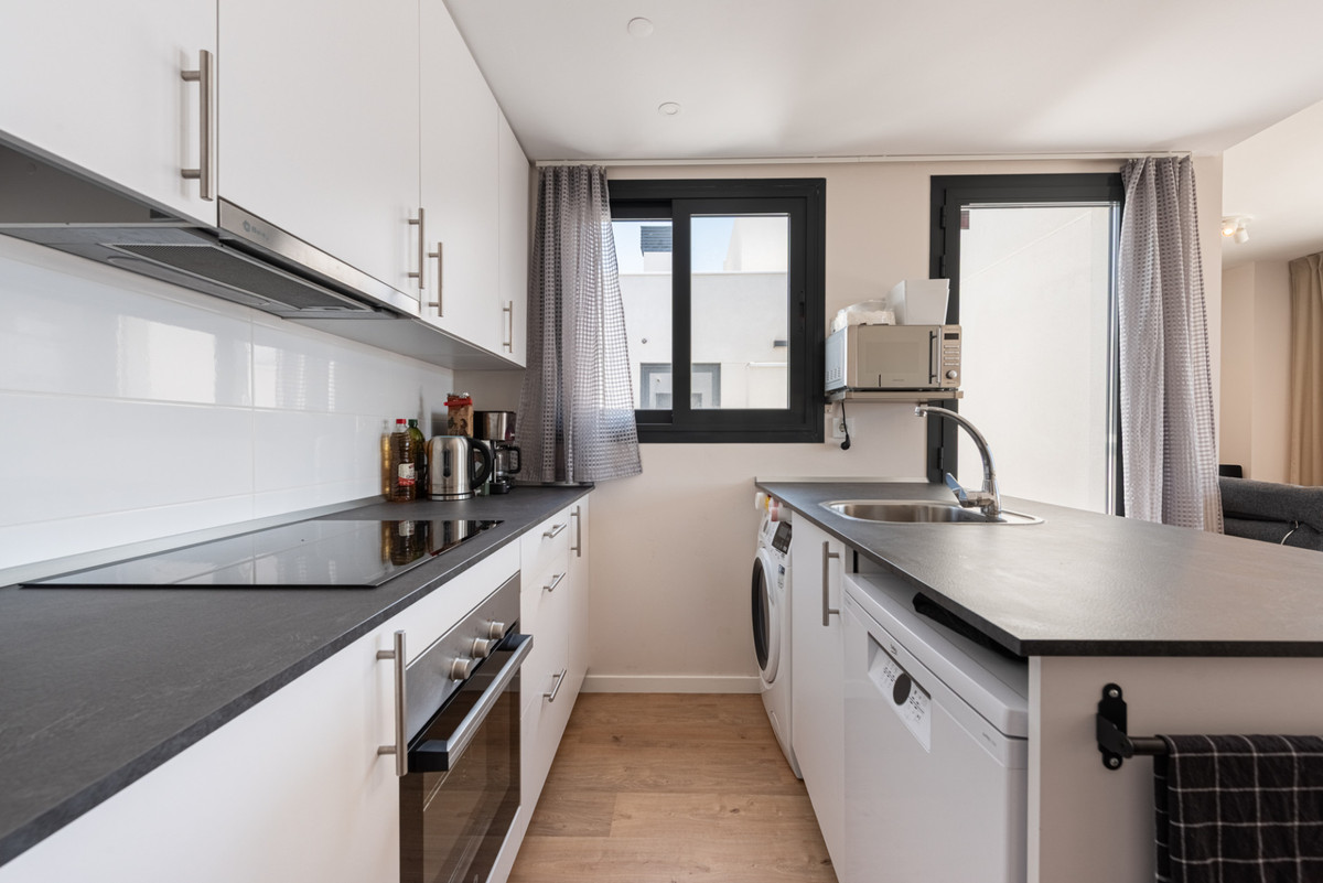 3 Bed Apartment for sale in Las Lagunas Costa Del Sol, Málaga, Spain