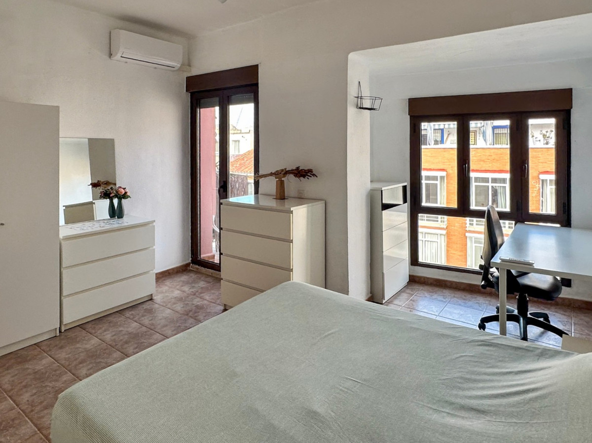 Se vende Apartamento Planta Baja de 4 dormitorios en Costa Del Sol, Málaga, España