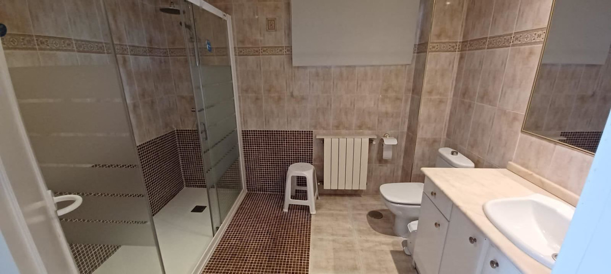 4 Bed Apartment for sale in Playa De San Juan Costa Blanca, Alicante, Spain