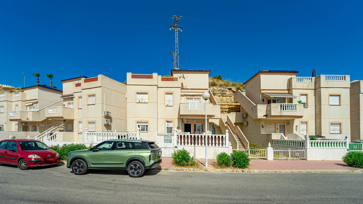 2 Bed Apartment for sale in Ciudad Quesada Costa Blanca, Alicante, Spain