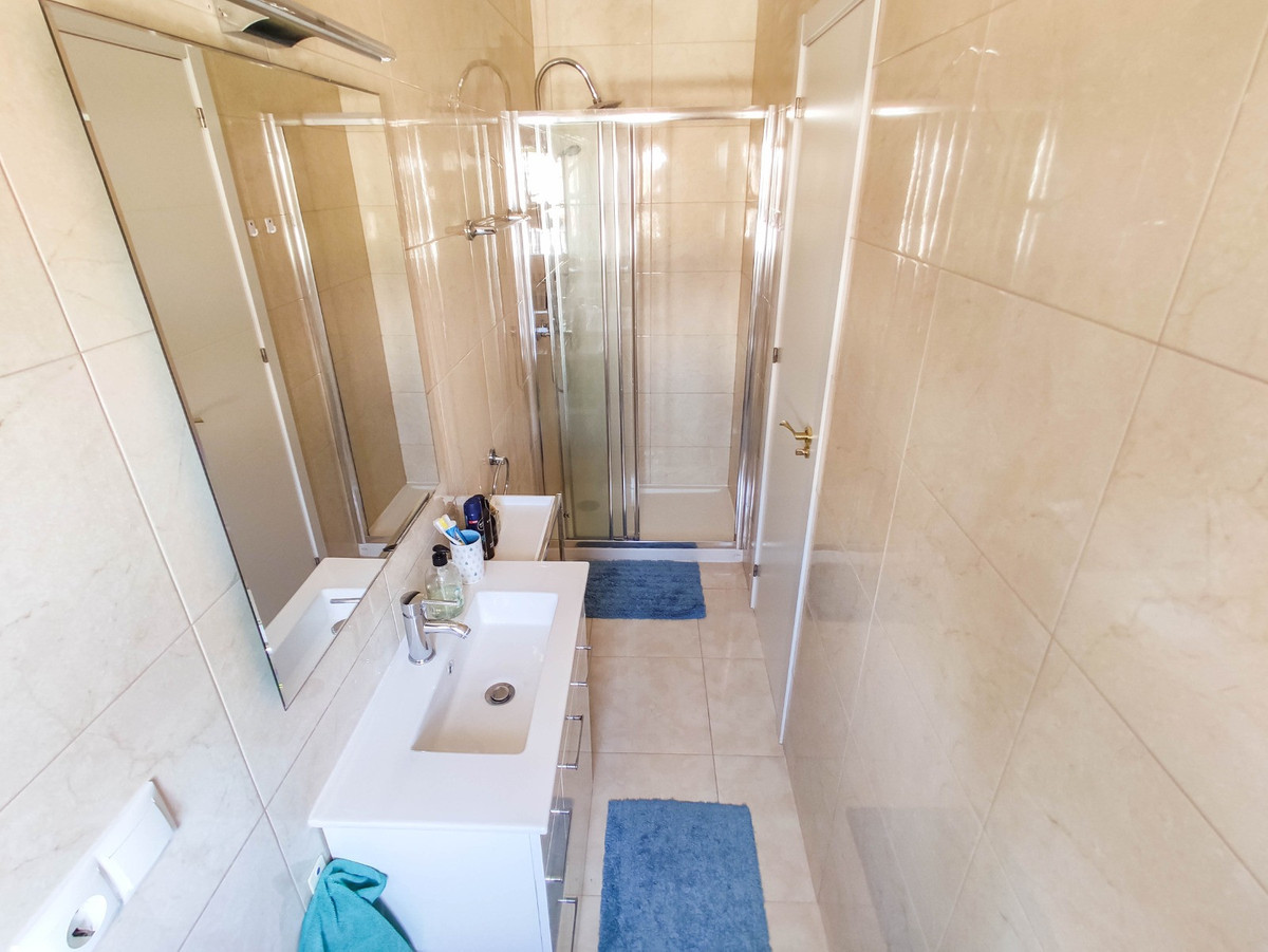 2 Bed Apartment for sale in Torrevieja Costa Blanca, Alicante, Spain
