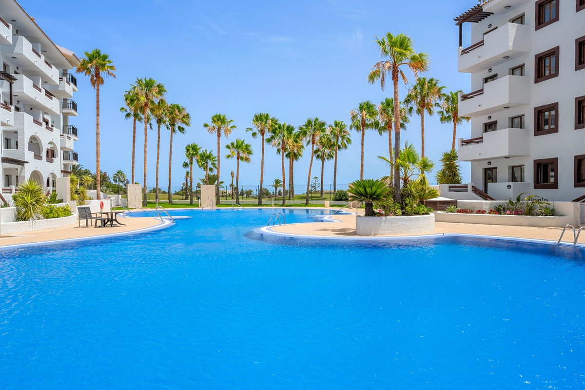 1 Bed Apartment for sale in Serena Golf Costa Calida, Murcia, Spain