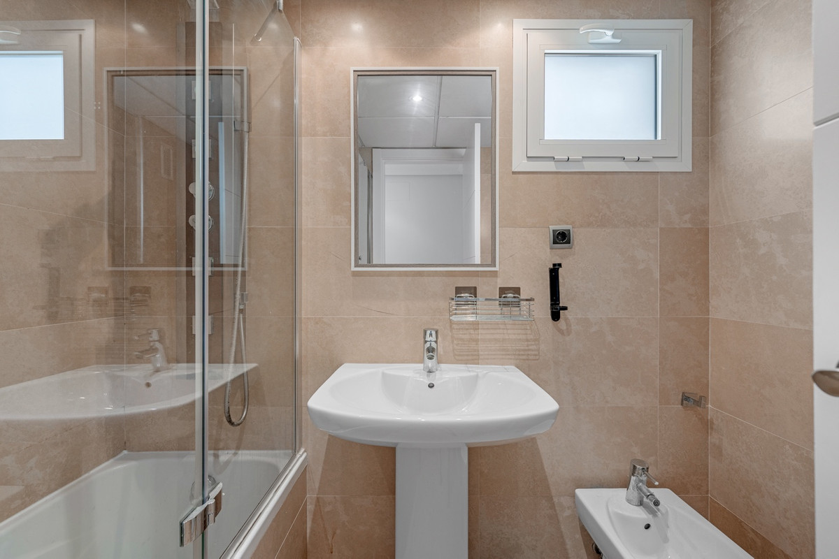 1 Bed Apartment for sale in Serena Golf Costa Calida, Murcia, Spain