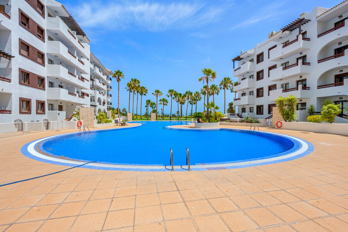 1 Bed Apartment for sale in Serena Golf Costa Calida, Murcia, Spain