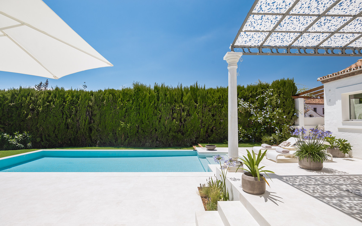 3 Bed Townhouse for sale in Guadalmina Alta Costa Del Sol, Málaga, Spain