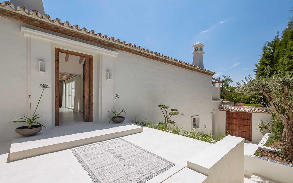 3 Bed Townhouse for sale in Guadalmina Alta Costa Del Sol, Málaga, Spain