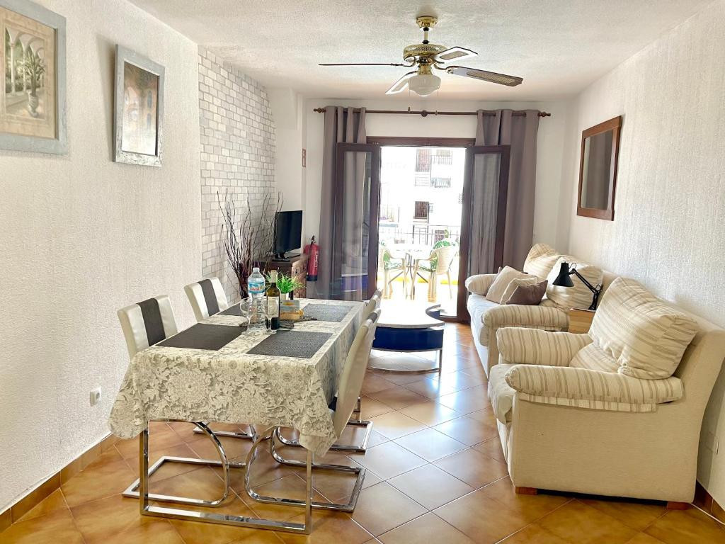 Se vende Apartamento Planta Media de 2 dormitorios en Costa Blanca, Alicante, España