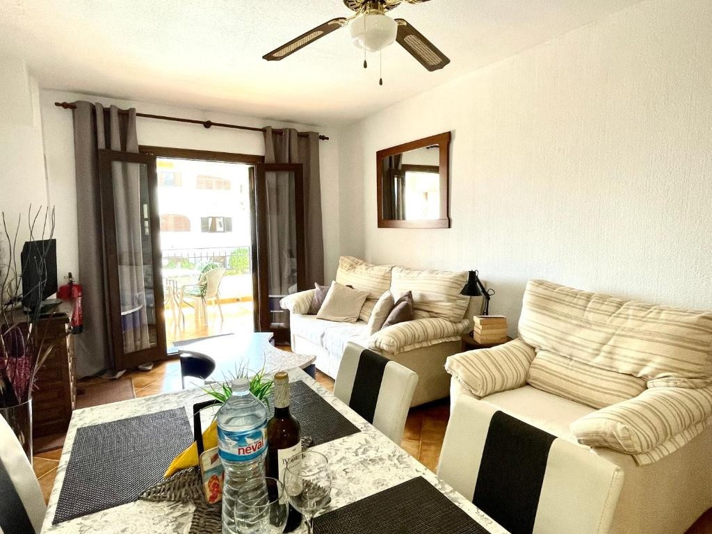 Se vende Apartamento Planta Media de 2 dormitorios en Costa Blanca, Alicante, España