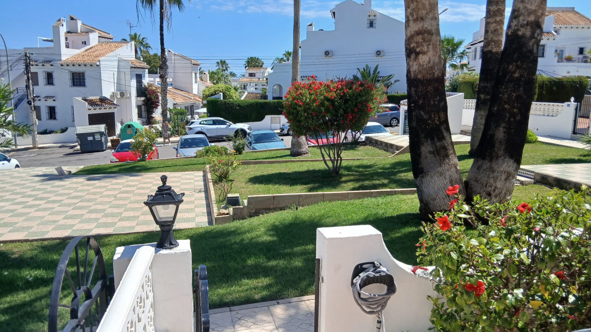 2 Bed Townhouse for sale in Orihuela Costa Costa Blanca, Alicante, Spain