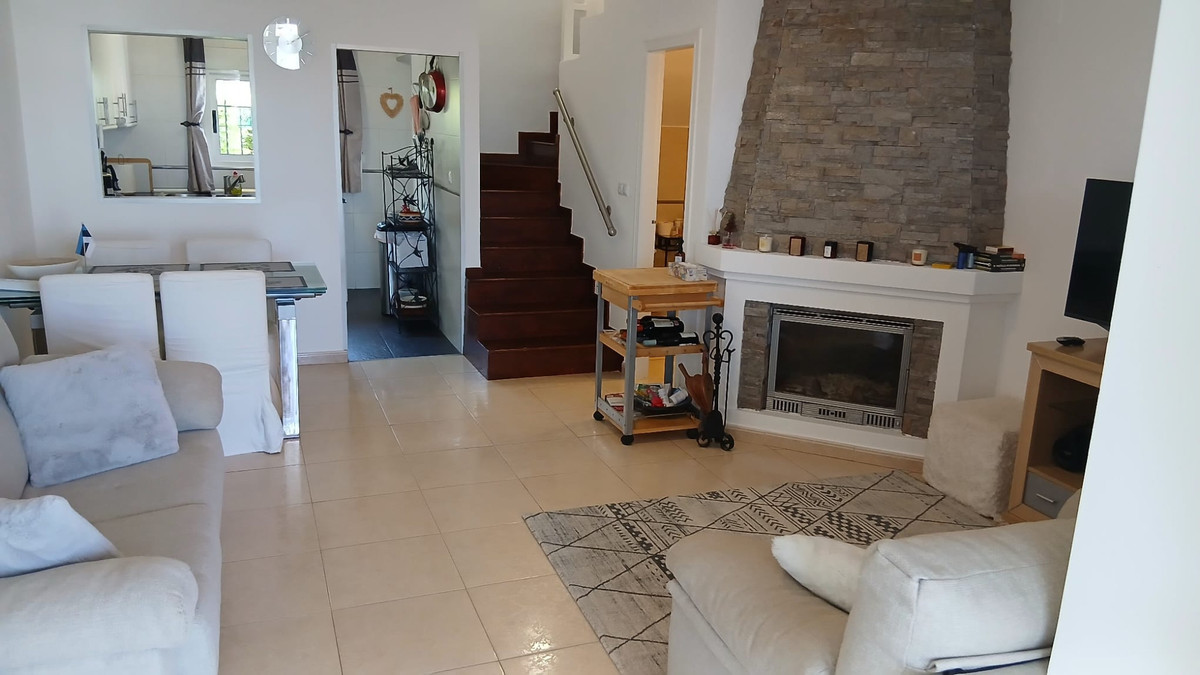 2 Bed Townhouse for sale in Orihuela Costa Costa Blanca, Alicante, Spain