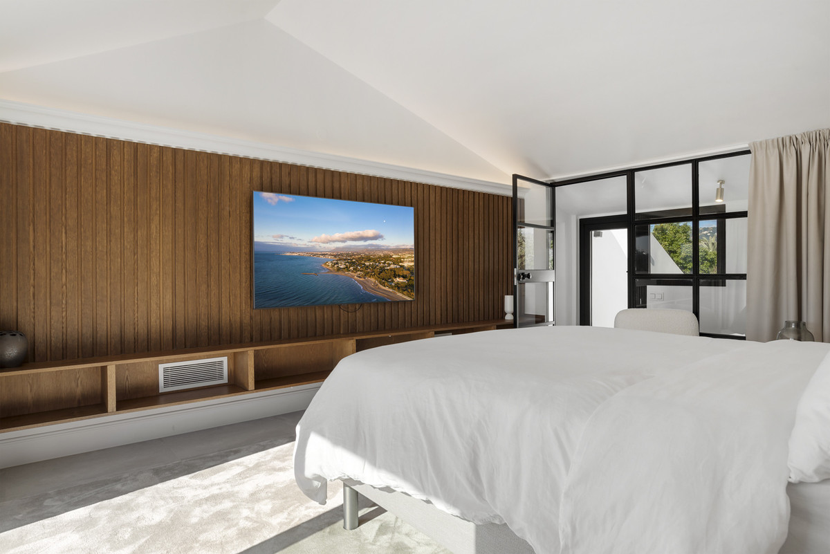 Se vende Villa - Chalet de 6 dormitorios en Costa Del Sol, Málaga, España