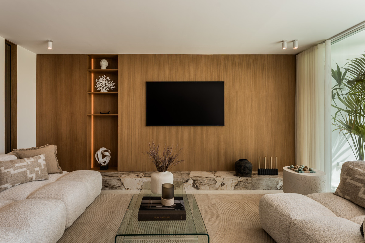 4 Bed Apartment for sale in Aloha Costa Del Sol, Málaga, Spain