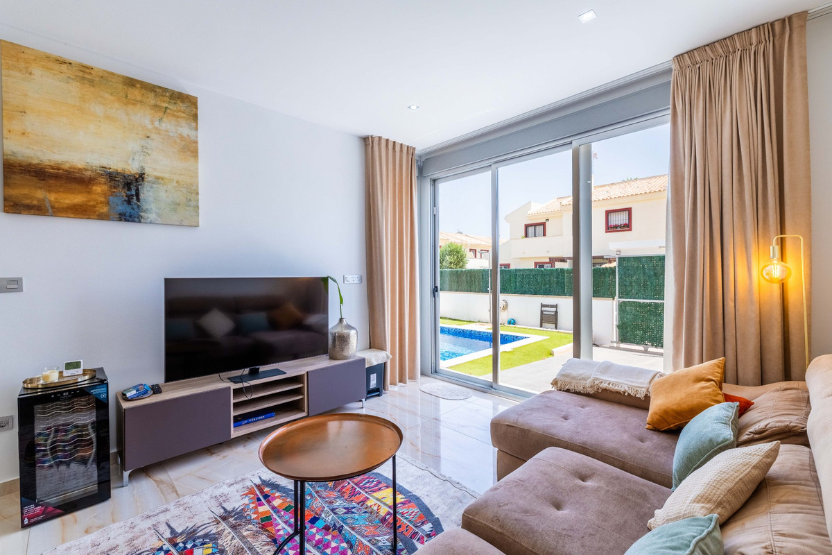 3 Bed Townhouse for sale in Ciudad Quesada Costa Blanca, Alicante, Spain