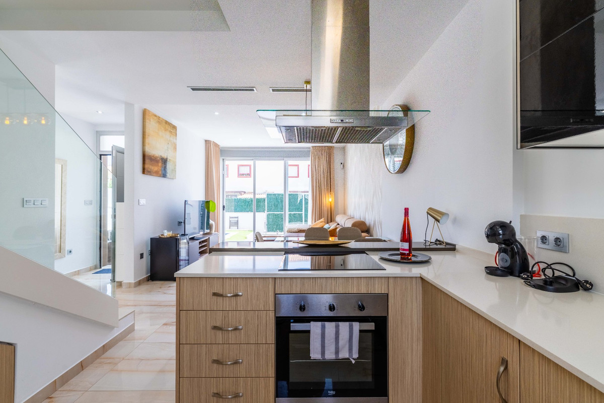 3 Bed Townhouse for sale in Ciudad Quesada Costa Blanca, Alicante, Spain