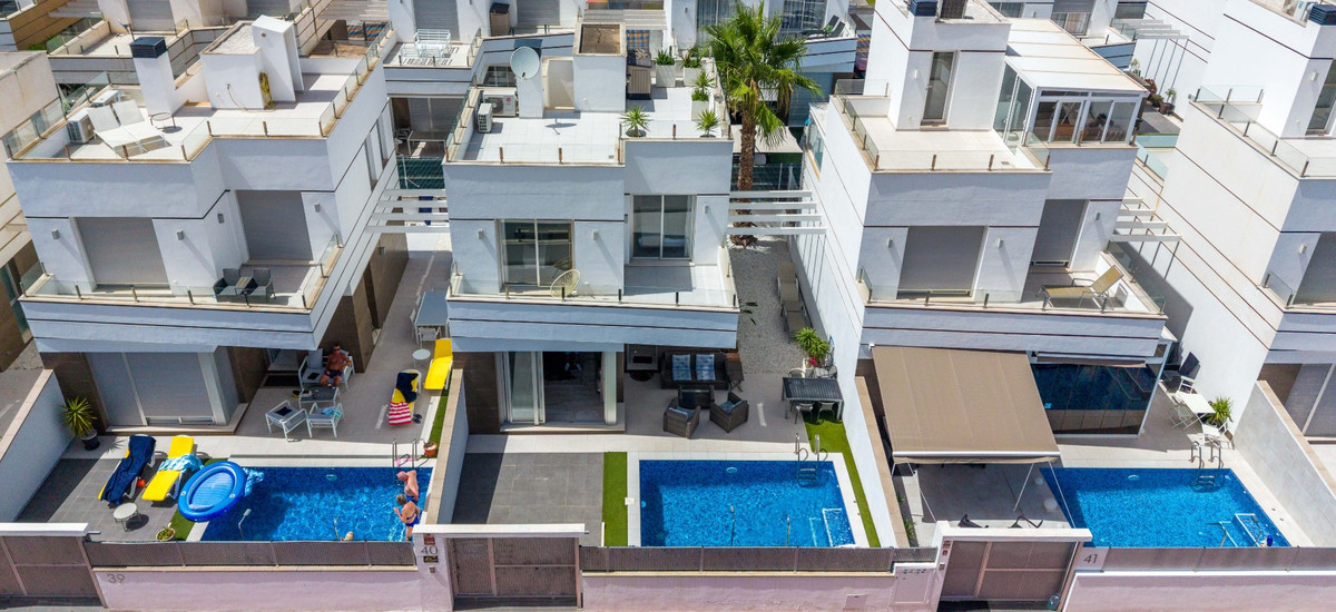 3 Bed Townhouse for sale in Ciudad Quesada Costa Blanca, Alicante, Spain