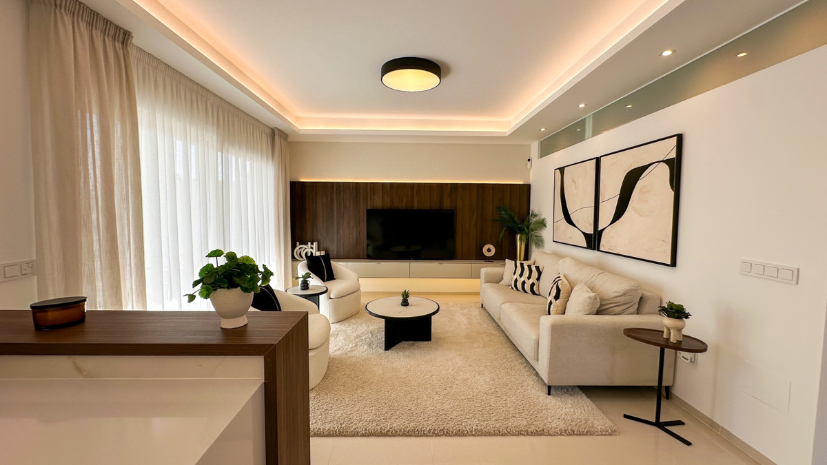 Se vende Bungalow de 2 dormitorios en Costa Blanca, Alicante, España