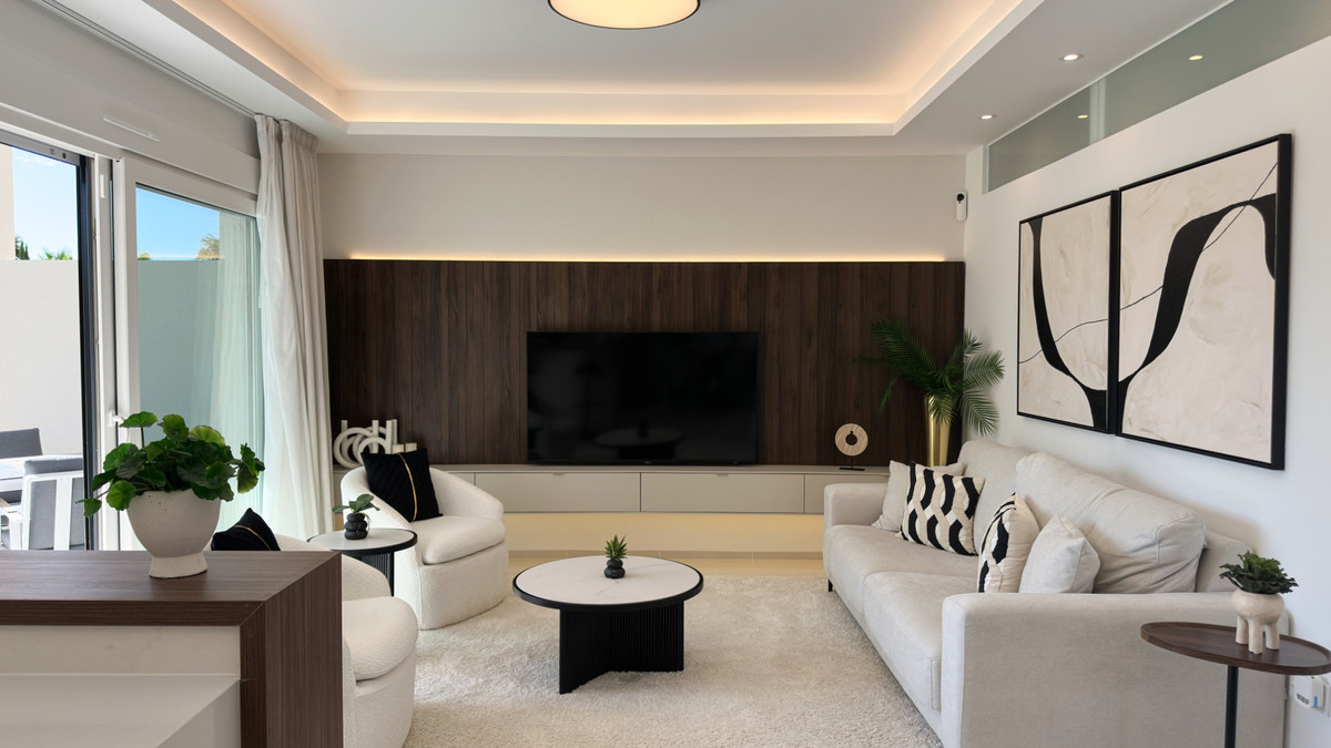 Se vende Bungalow de 2 dormitorios en Costa Blanca, Alicante, España