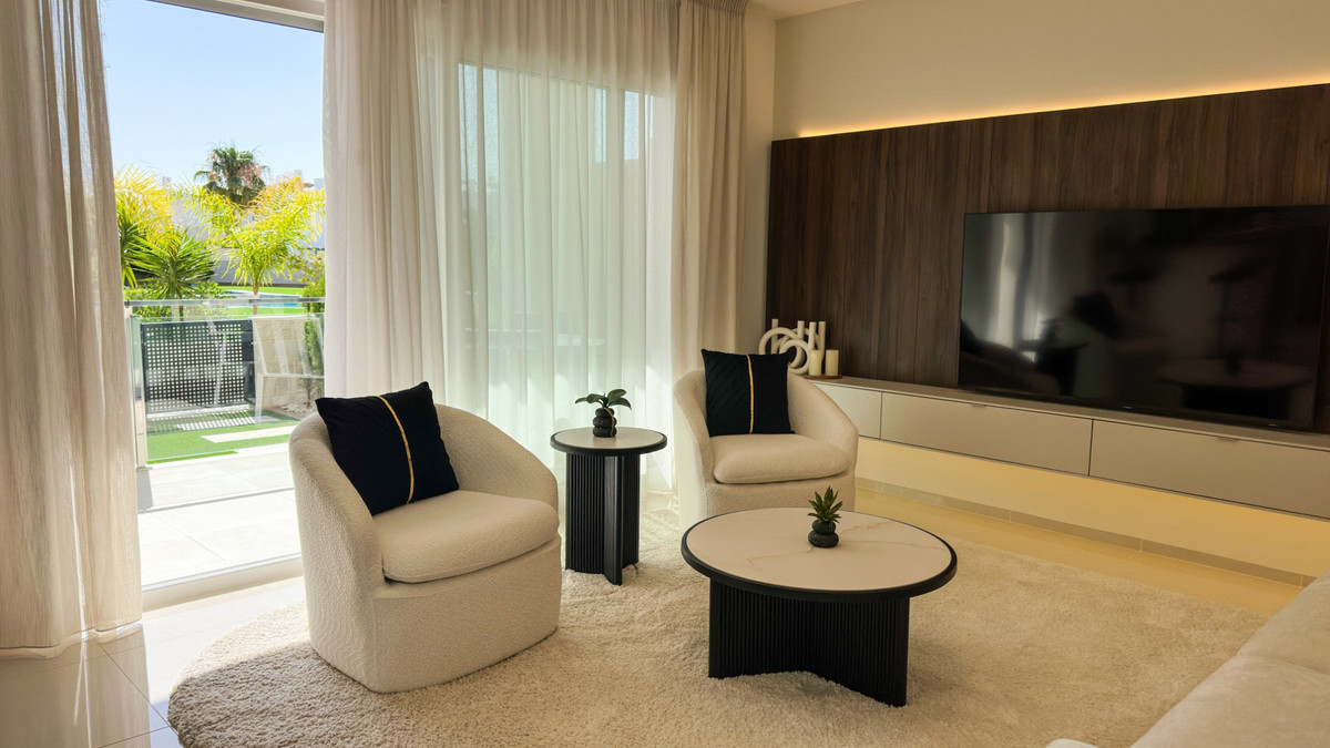 Se vende Bungalow de 2 dormitorios en Costa Blanca, Alicante, España