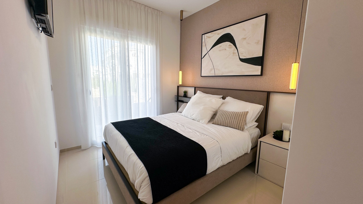 Se vende Bungalow de 2 dormitorios en Costa Blanca, Alicante, España