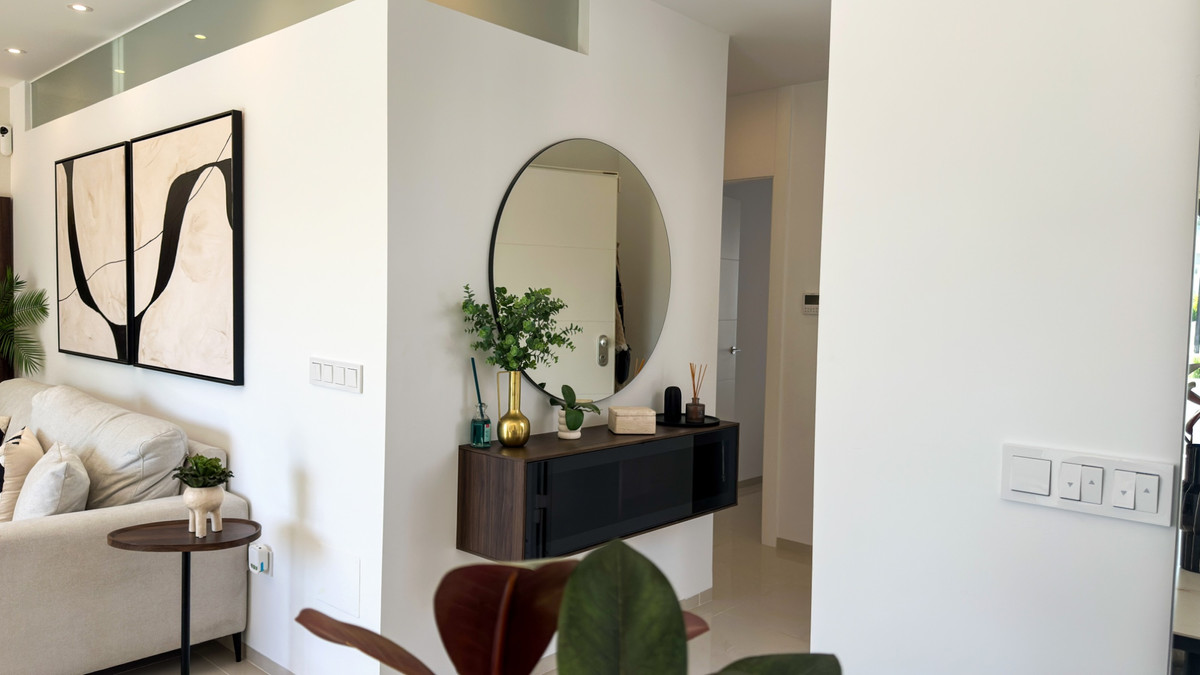 Se vende Bungalow de 2 dormitorios en Costa Blanca, Alicante, España