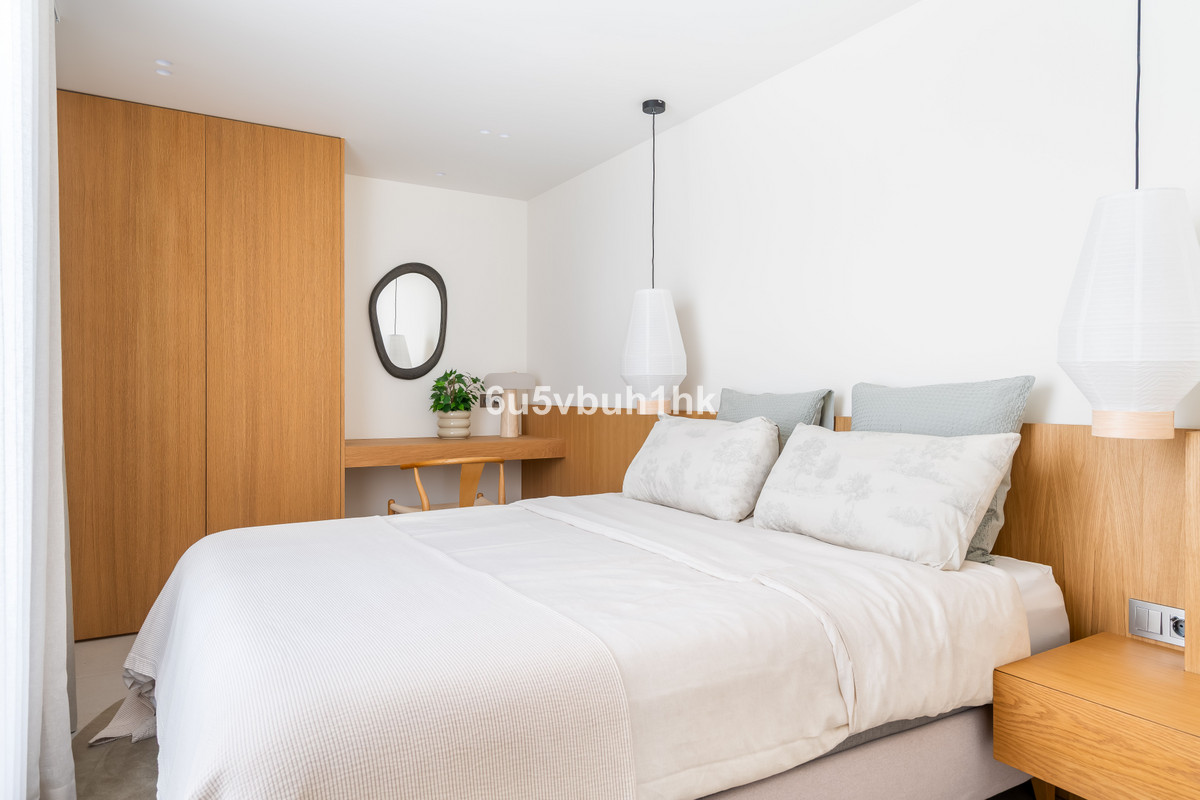 4 Bed Townhouse for sale in Nueva Andalucía Costa Del Sol, Málaga, Spain