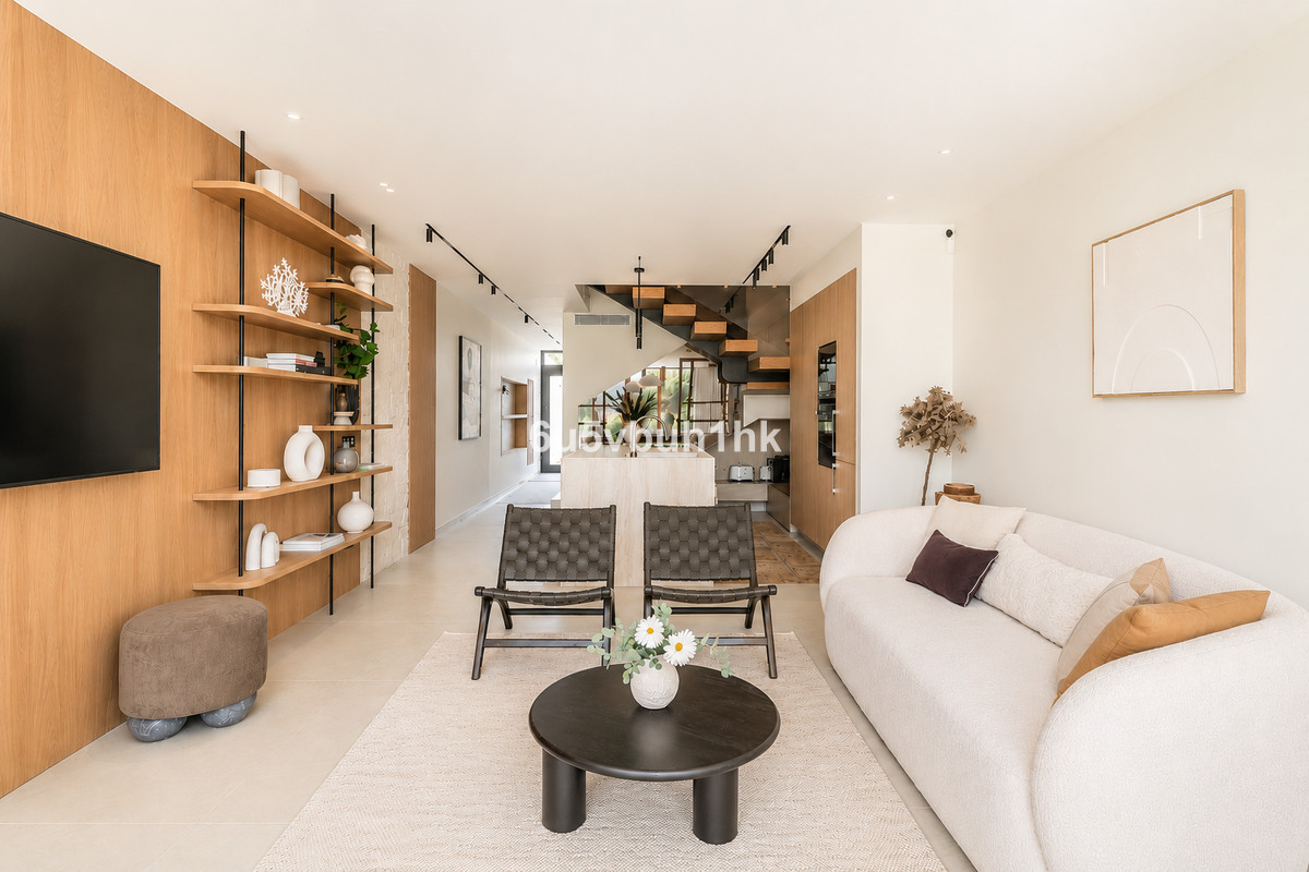 4 Bed Townhouse for sale in Nueva Andalucía Costa Del Sol, Málaga, Spain